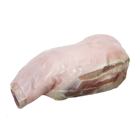 Suckling Pig Shoulder, Frozen, +/-1.5kg