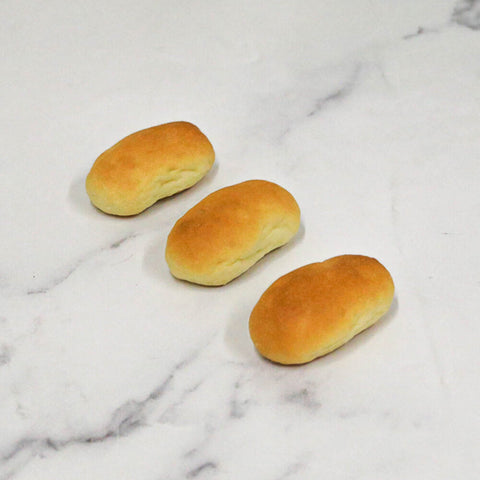 Vegan Mini Brioche Hot Dog Rolls (+/-5.5 x 2.5cm), from Frozen, x 50 Park Bakery Miniatures VEG-HOT-0611-148