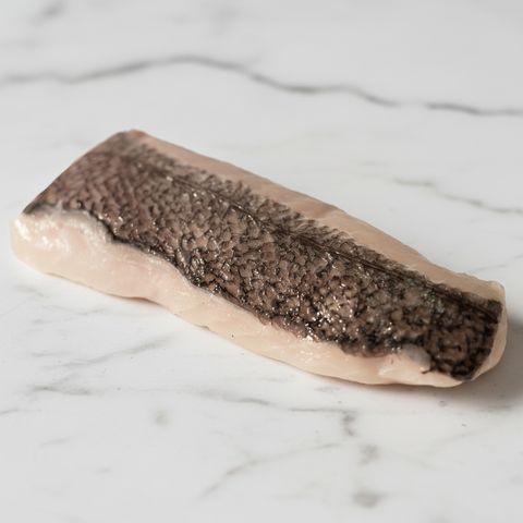 Wild Hake Supremes, 4 x +/-150g Reach Food Service Ltd SEAF-FRFI-0003501-147